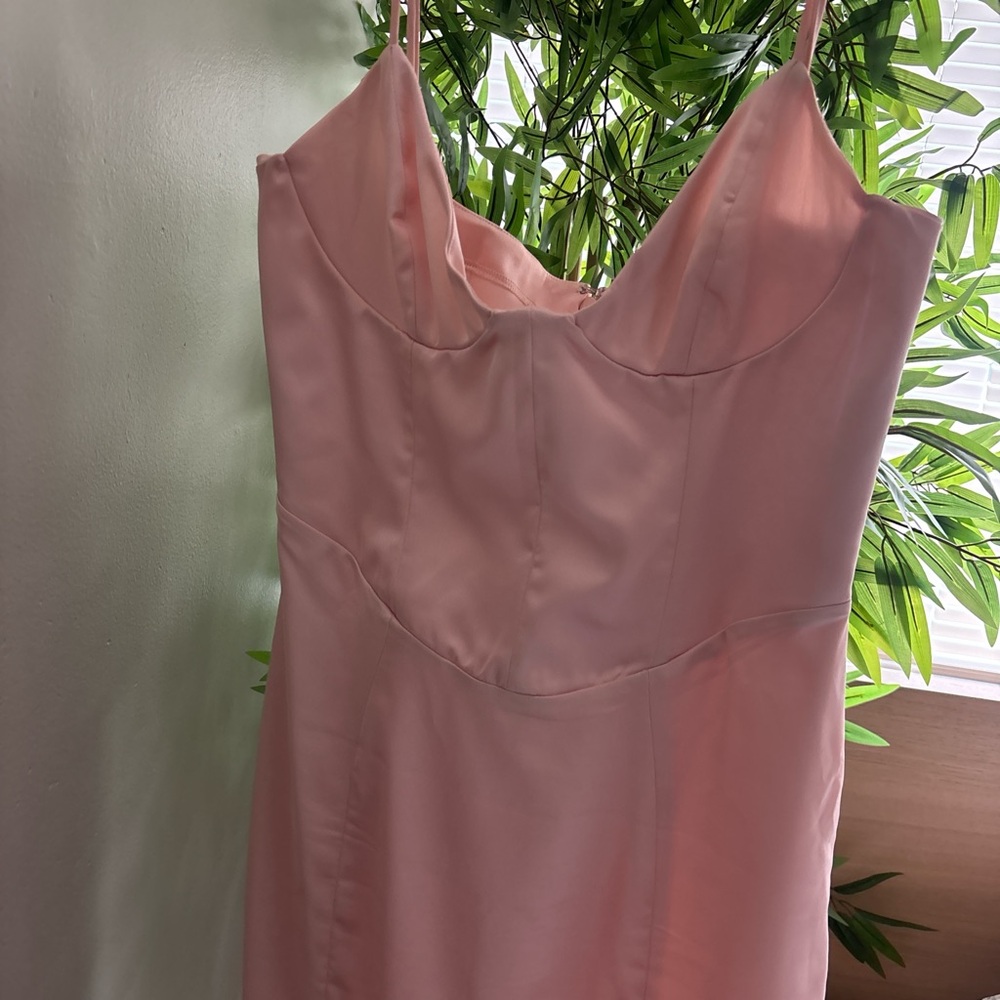 Elegant Pink House of CB corset dress. Never worn size L